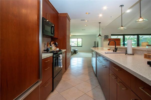 Interior, Kitchen, Pendant Lights, Recessed Lighting