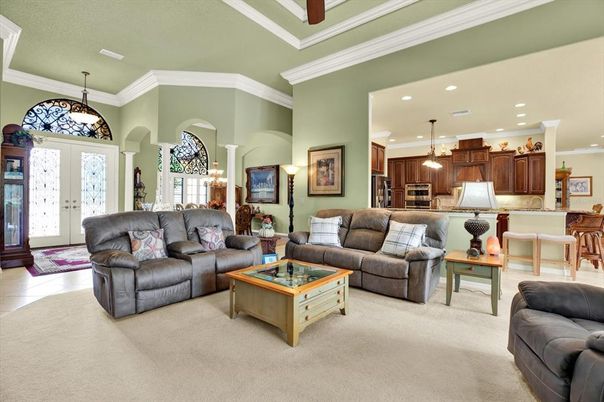 Interior, Kitchen, Living room, Pendant Lights, Recessed Lighting, Stainless Steel Appliances