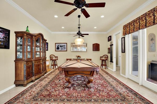 Billiard Table, Game Room, Interior, Recessed Lighting