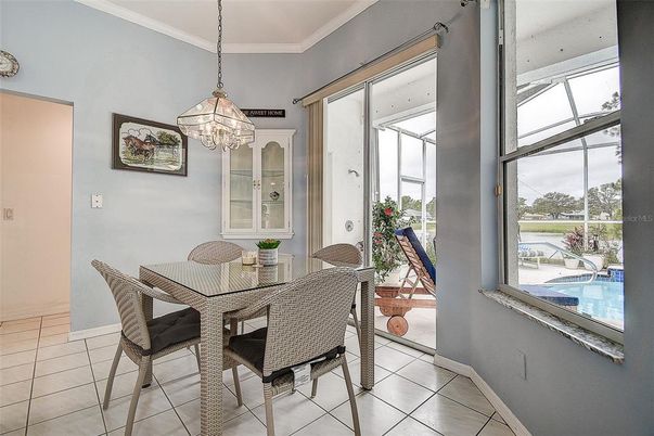 Dining room, Interior, Pendant Lights