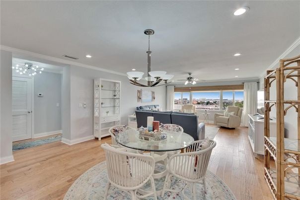 Chandelier, Dining room, Interior, Living room, Recessed Lighting, Wood Texture Flooring
