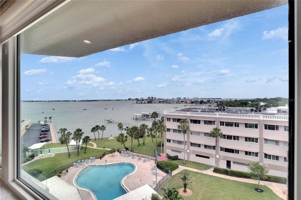 Water, Exterior, Pool, Other, Skyline