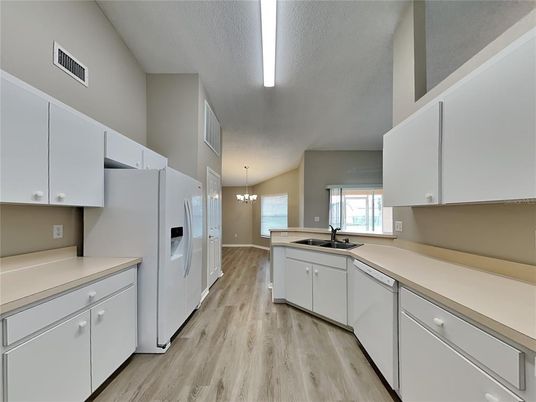 Chandelier, Interior, Kitchen, Wood Texture Flooring