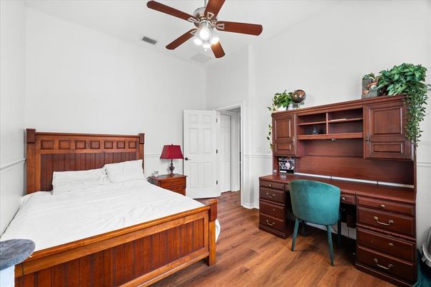 Bedroom, Home Office, Interior, Wood Texture Flooring