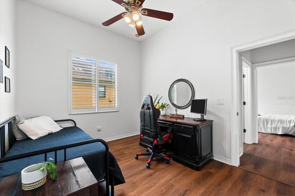 Bedroom, Home Office, Interior, Wood Texture Flooring