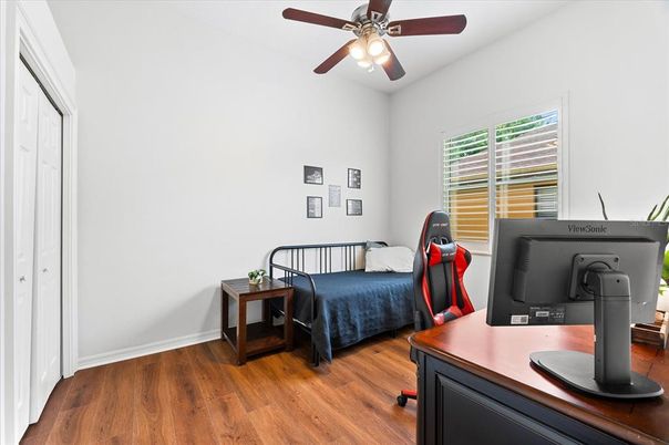 Bedroom, Home Office, Interior, Wood Texture Flooring