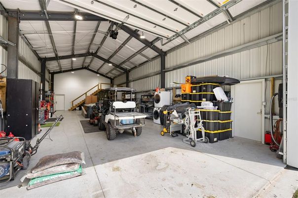 Garage, Interior
