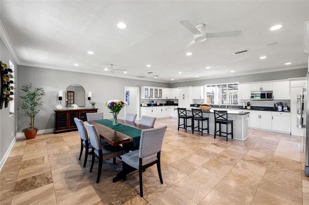 Dining room, Interior, Kitchen, Recessed Lighting, Stainless Steel Appliances
