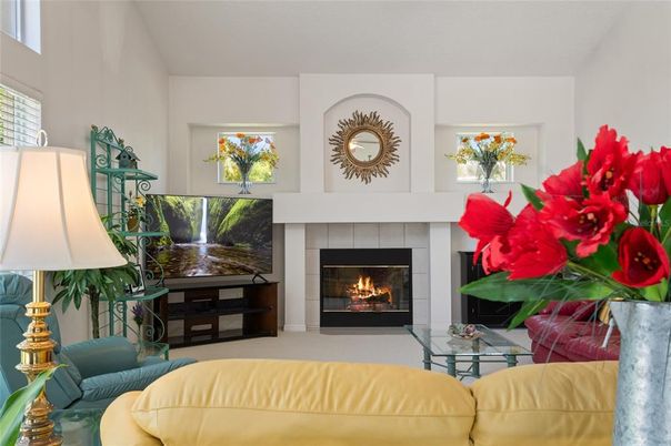 Fireplace, Interior, Living room