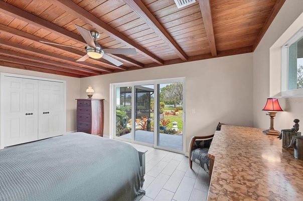 Bedroom, Interior, Wooden Beams, Wooden Ceilings