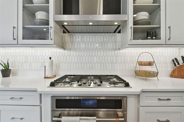 Interior, Kitchen, Stainless Steel Appliances