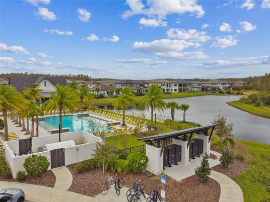 Exterior, Pool, Water
