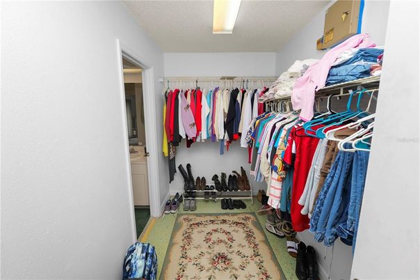 Interior, Walk-in Closets