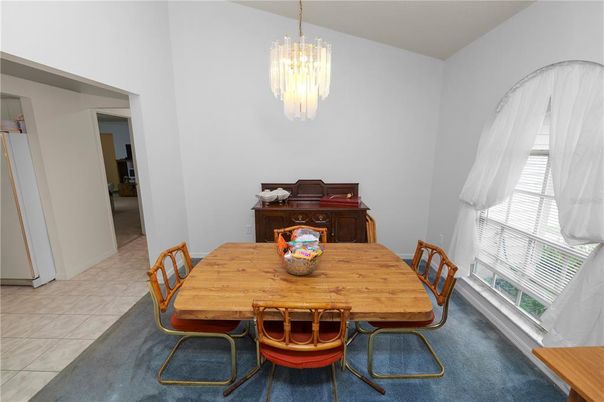 Chandelier, Dining room, Interior