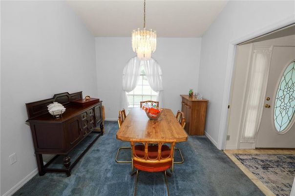 Chandelier, Dining room, Interior