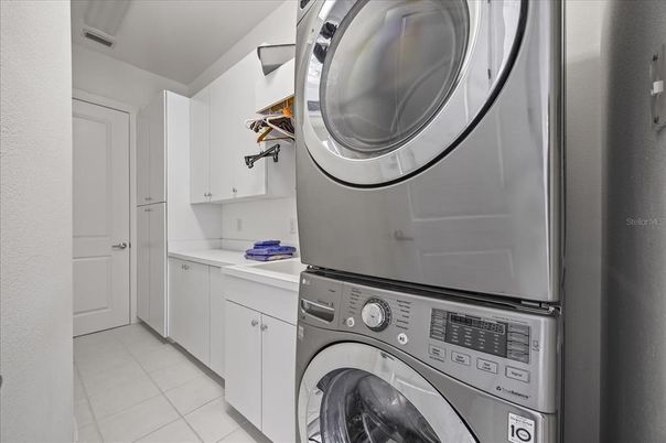 Interior, Utility Closets, Washer