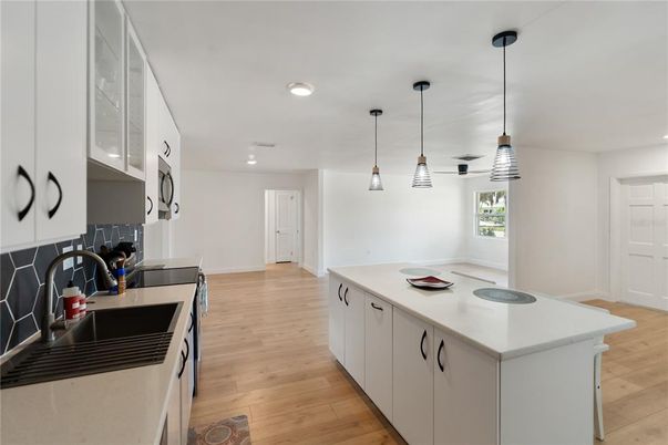 Interior, Kitchen, Pendant Lights, Recessed Lighting, Wood Texture Flooring