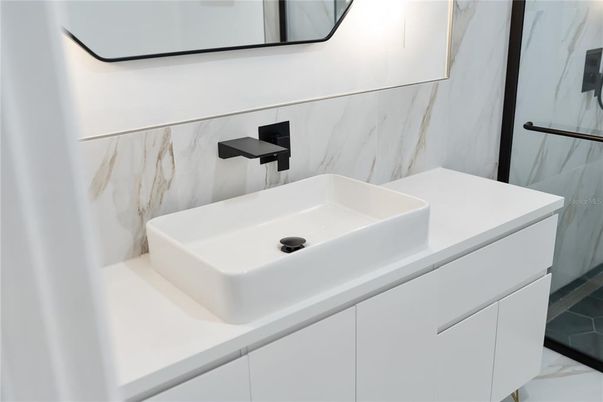 Bathroom, Interior, Marble, Marble Walls