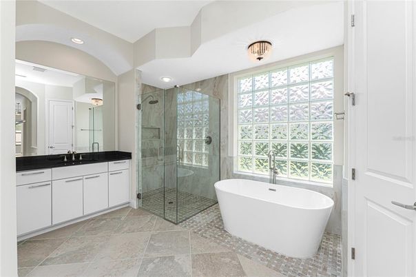 Bathroom, Dual Sink Vanities, Free Standing Baths, Glass Shower, Interior, Recessed Lighting