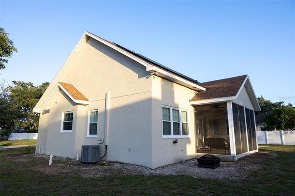 Backyard, Exterior