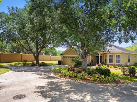 Attached, Backyard, Exterior, Facade, Ranch