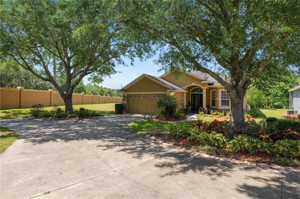 Attached, Backyard, Exterior, Facade, Ranch