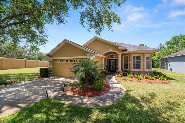 Attached, Backyard, Exterior, Facade, Ranch