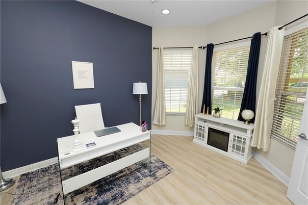 Home Office, Interior, Recessed Lighting, Wood Texture Flooring