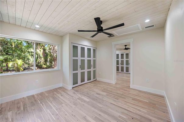 Bathroom, Free Standing Baths, Glass Shower, Interior, Recessed Lighting