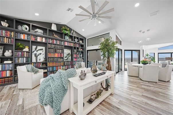 Dining room, Interior, Living room, Pendant Lights, Recessed Lighting, Wood Texture Flooring