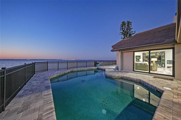 Exterior, Pool, Water