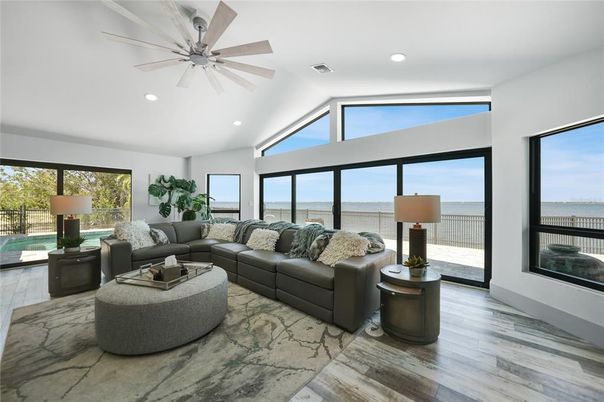 Interior, Living room, Recessed Lighting, Water, Wood Texture Flooring