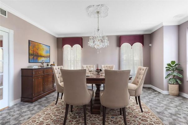 Chandelier, Dining room, Interior