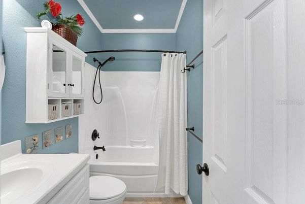 Bathroom, Interior, Recessed Lighting
