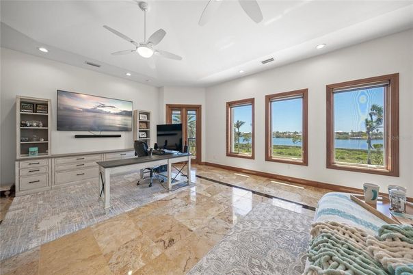 Home Office, Interior, Recessed Lighting, Water