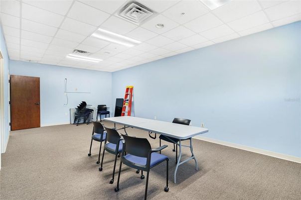 Dining room, Interior, Recessed Lighting