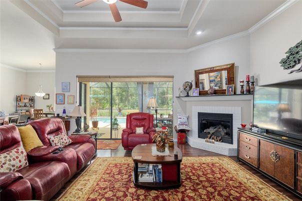 Fireplace, Interior, Living room, Pendant Lights, Recessed Lighting, Wood Texture Flooring