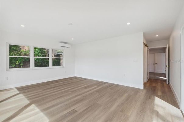 Empty room, Interior, Recessed Lighting, Wood Texture Flooring