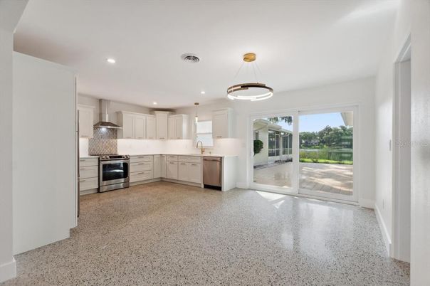 Interior, Kitchen, Pendant Lights, Recessed Lighting, Stainless Steel Appliances