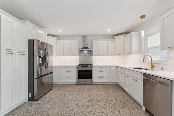 Interior, Kitchen, Pendant Lights, Recessed Lighting, Stainless Steel Appliances