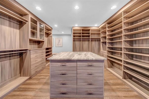 Interior, Recessed Lighting, Walk-in Closets, Wood Texture Flooring
