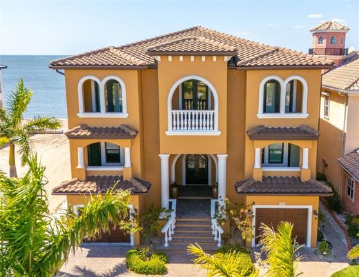 Attached, Exterior, Facade, Water, Mediterranean