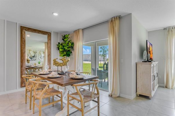 Dining room, Interior, Recessed Lighting