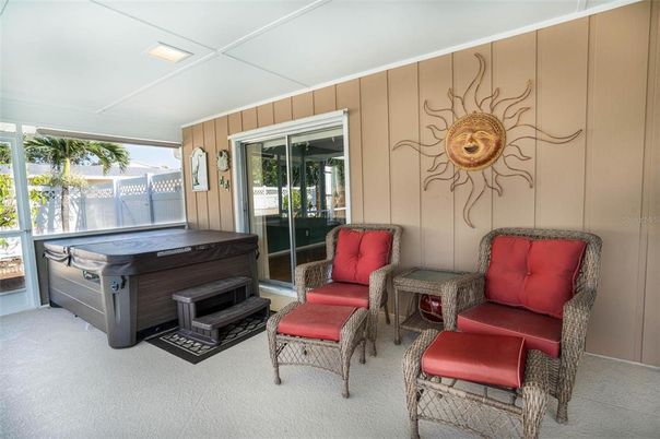 Hot Tub, Interior