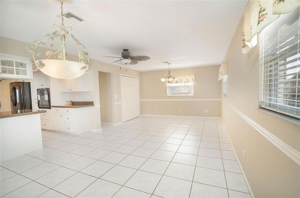 Chandelier, Empty room, Interior, Kitchen