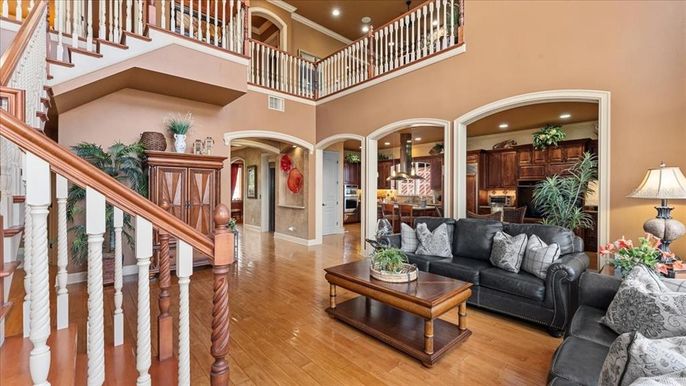 Interior, Kitchen, Living room, Recessed Lighting, Wood Texture Flooring