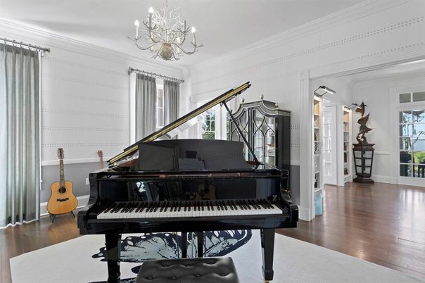 Chandelier, Interior, Piano, Wood Texture Flooring