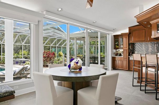 Dining room, Interior, Recessed Lighting, Sun Room
