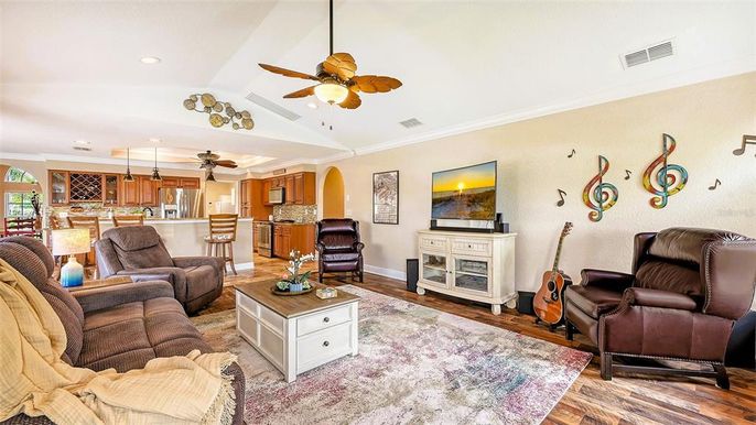 Interior, Kitchen, Living room, Pendant Lights, Recessed Lighting, Stainless Steel Appliances, Wood Texture Flooring