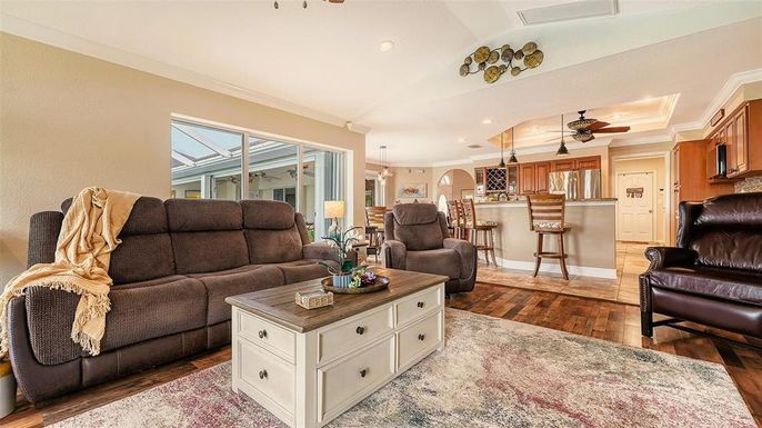 Interior, Kitchen, Living room, Pendant Lights, Recessed Lighting, Wood Texture Flooring